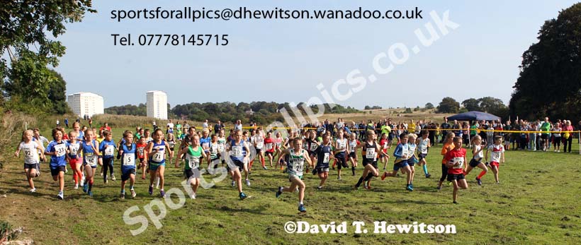 Start of the under-11 boys and girls Sunderland Harreirs Cross Country. Photo: David T. Hewitson/Sports for All Pics
